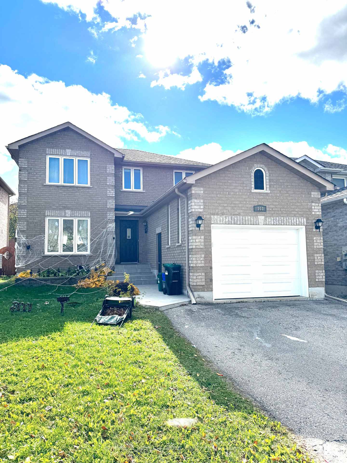 Front of Bsmt, 103 Country Lane