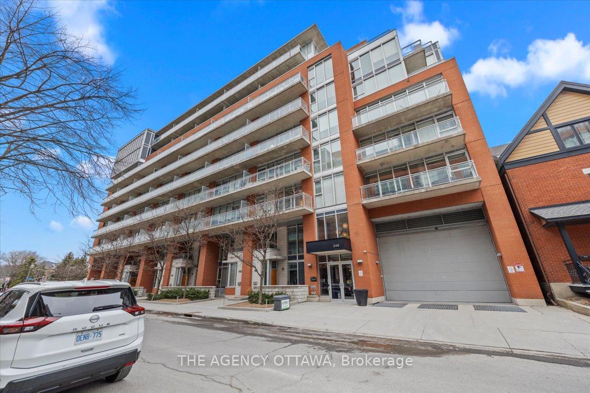 Front of Unit 633, 349 Mcleod Street