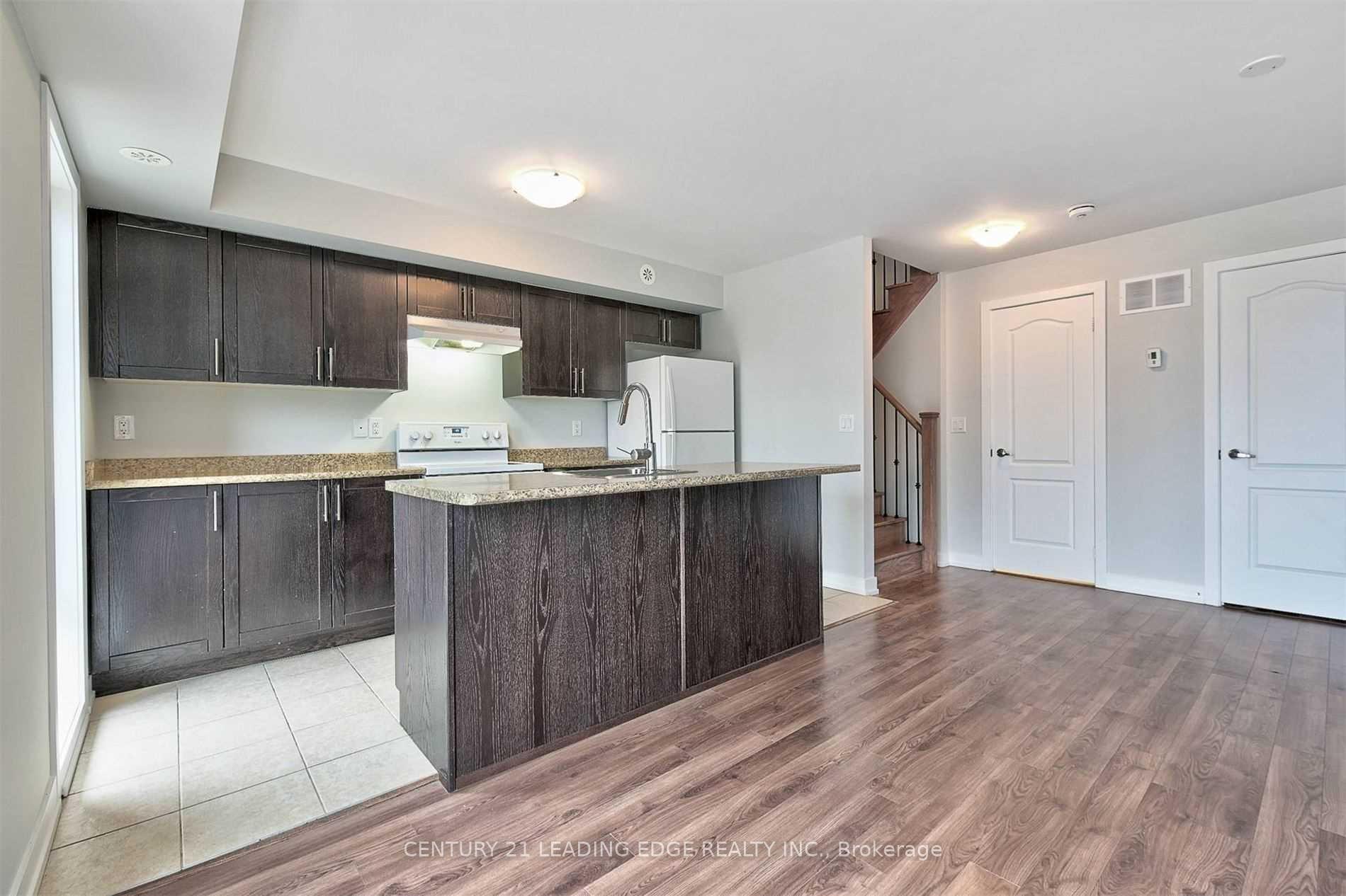 Photo 9 of Unit 708, 60 Dunsheath Way, Markham, Cornell — HOMEH