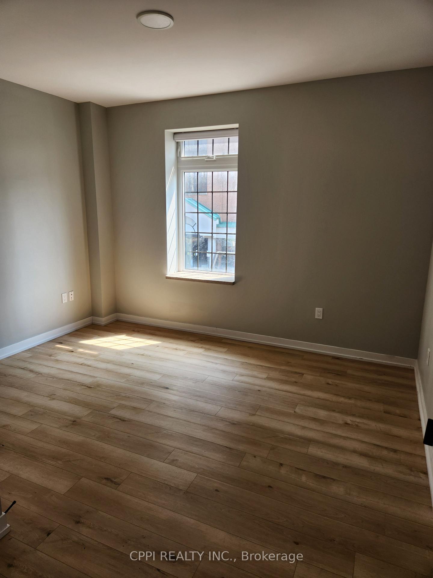 Photo 2 of Unit 220, 70 King Street E, Oshawa, O'Neill — HOMEH