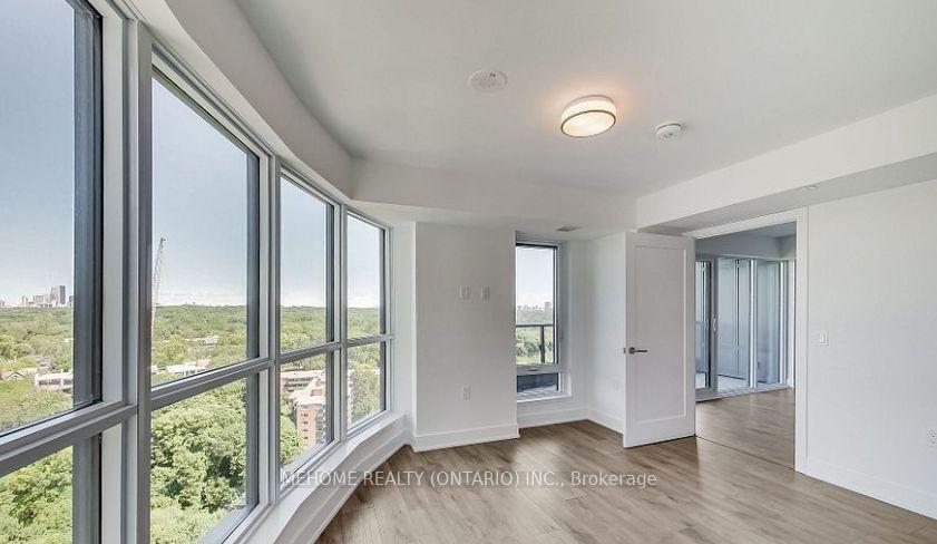 Photo 6 of Unit 923, 585 Bloor Street E, Toronto, North St. James Town — HOMEH