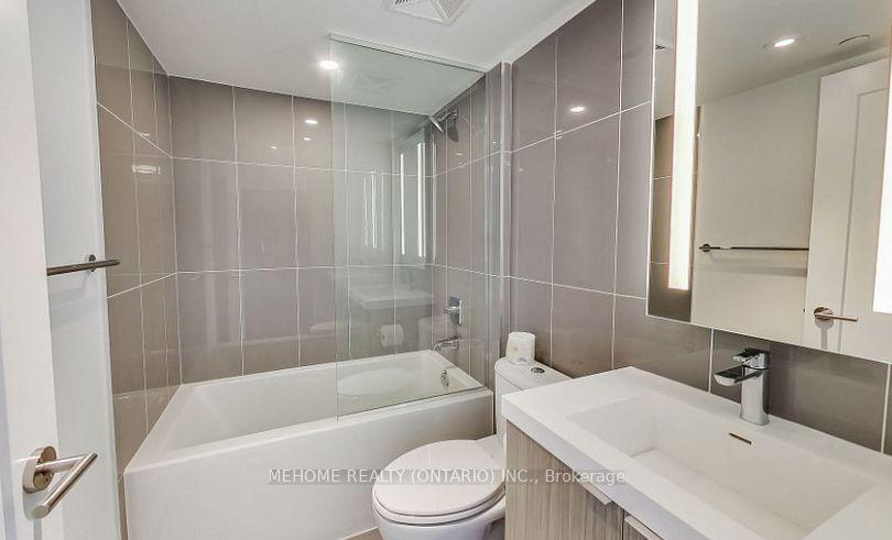 Photo 10 of Unit 923, 585 Bloor Street E, Toronto, North St. James Town — HOMEH