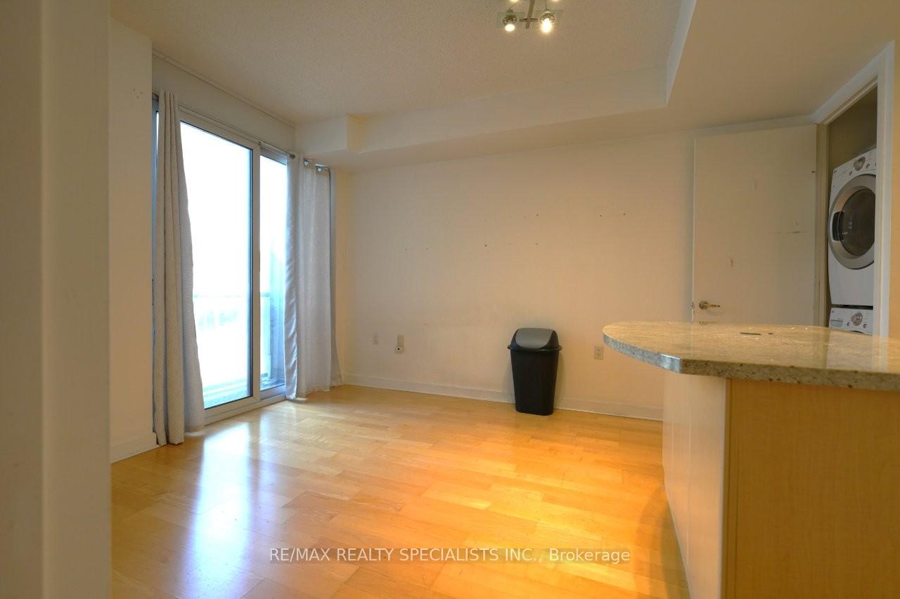 Photo 9 of Unit 1906, 85 Bloor Street E, Toronto, Church-Yonge Corridor — HOMEH