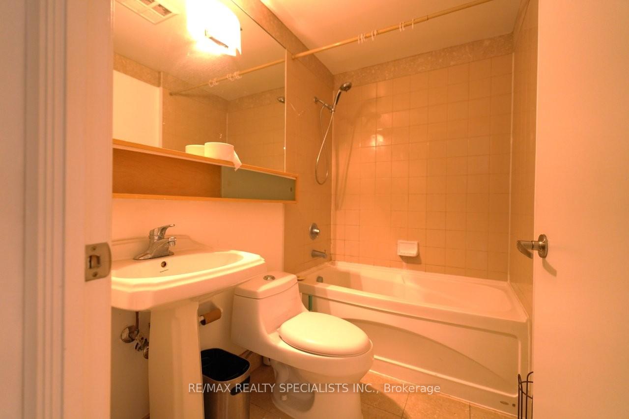 Photo 25 of Unit 1906, 85 Bloor Street E, Toronto, Church-Yonge Corridor — HOMEH