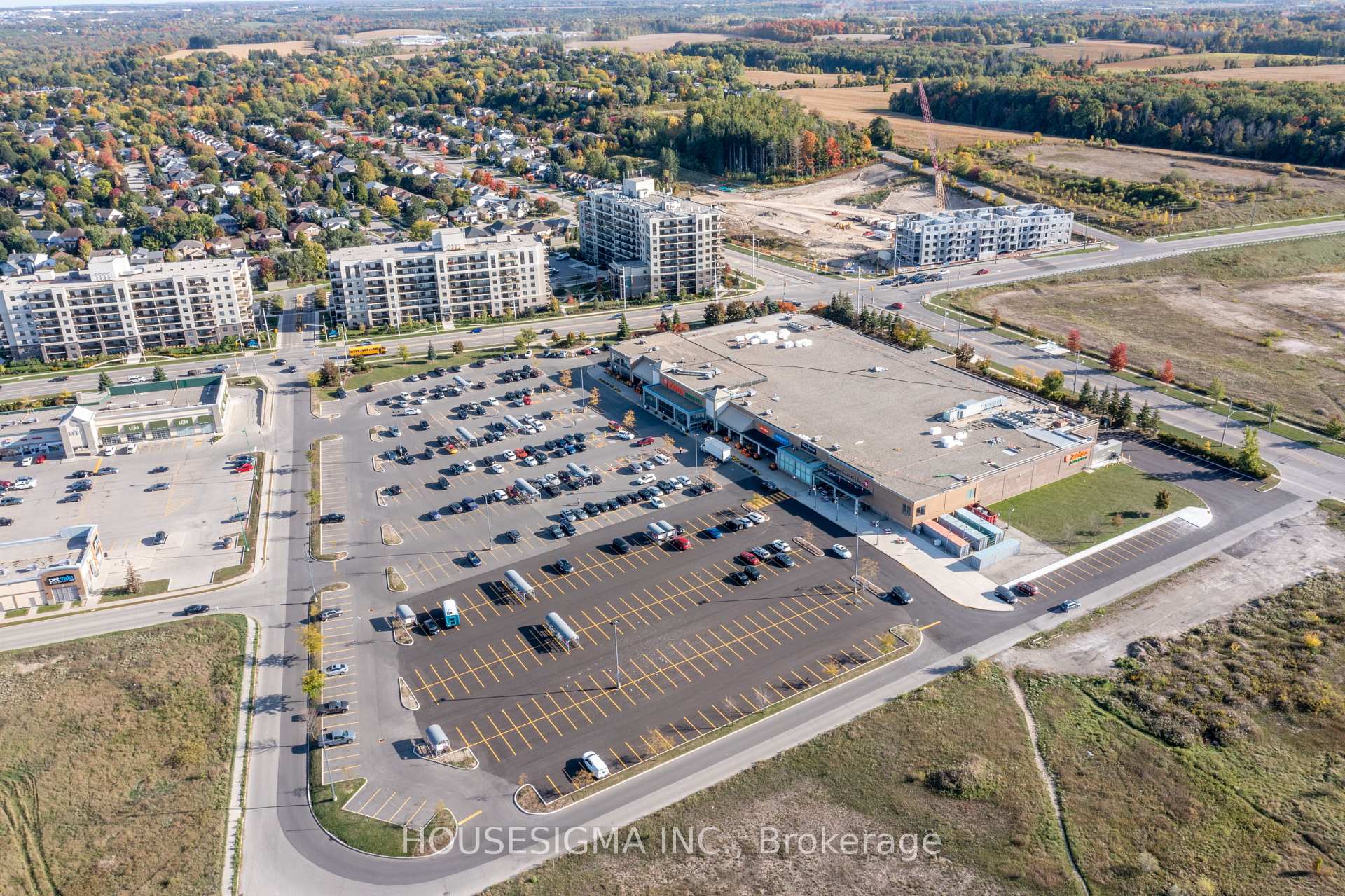 Photo 5 of Unit 712, 191 Elmira Road S, Guelph, Willow West/Sugarbush/West Acres — HOMEH