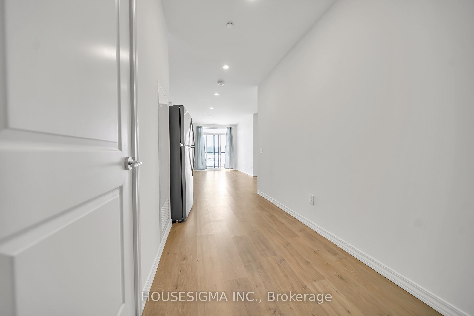Photo 8 of Unit 712, 191 Elmira Road S, Guelph, Willow West/Sugarbush/West Acres — HOMEH