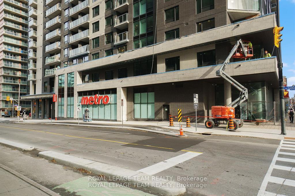 Photo 2 of Unit 711, 180 George Street, Ottawa, Lower Town/Byward Market — HOMEH