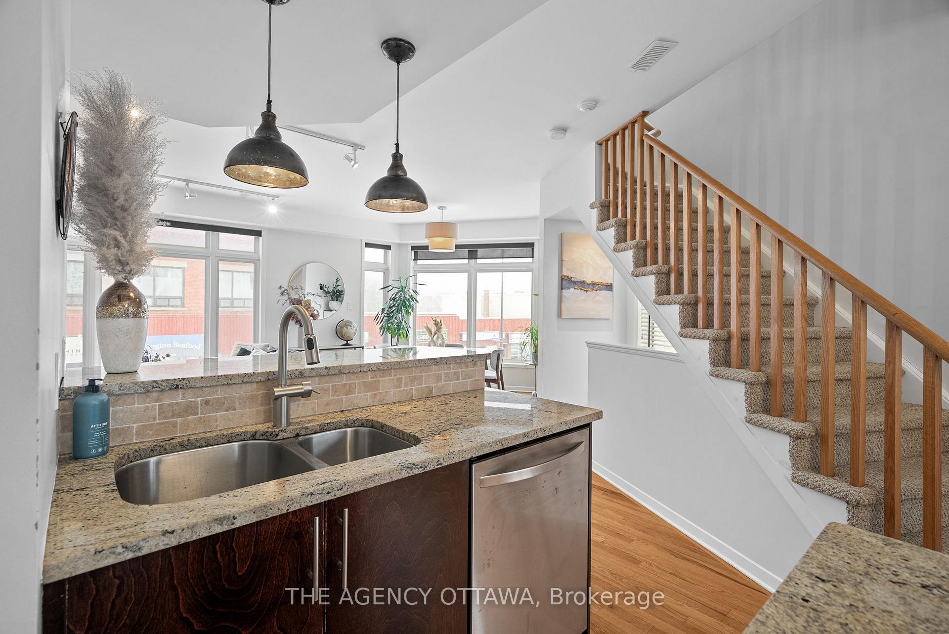 Photo 30 of Unit 1, 4 Sherbrooke Avenue, Ottawa, Hintonburg — HOMEH