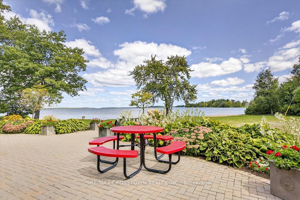 Photo 2 of Unit 203, 354 Atherley Road, Orillia — HOMEH