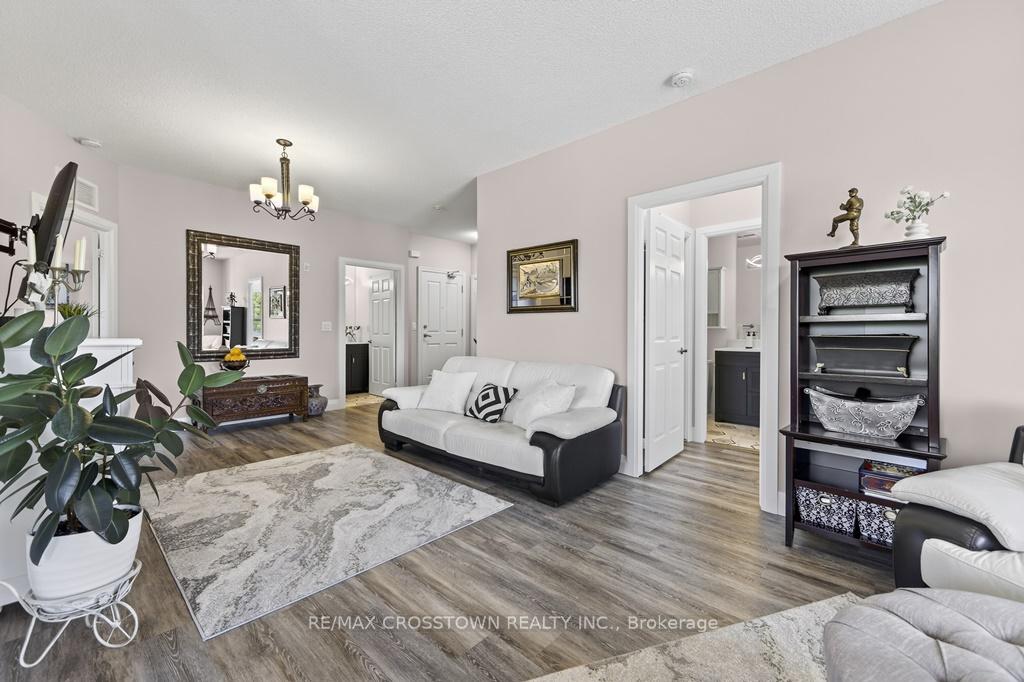 Photo 5 of Unit 203, 354 Atherley Road, Orillia — HOMEH