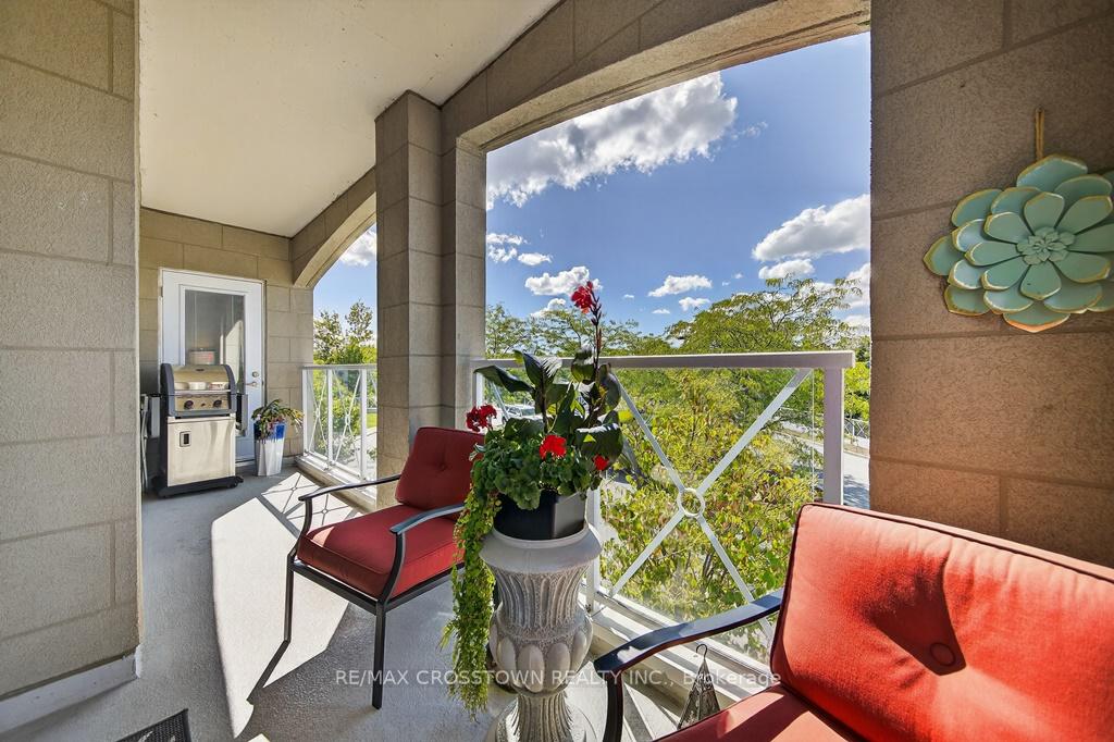 Photo 16 of Unit 203, 354 Atherley Road, Orillia — HOMEH