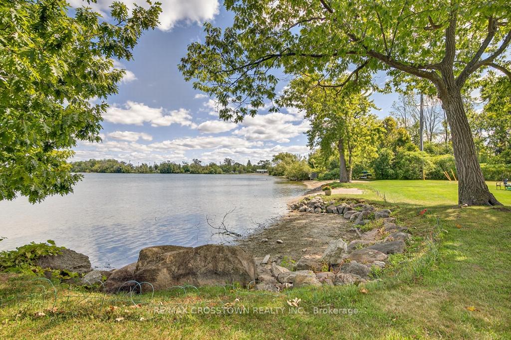 Photo 36 of Unit 203, 354 Atherley Road, Orillia — HOMEH