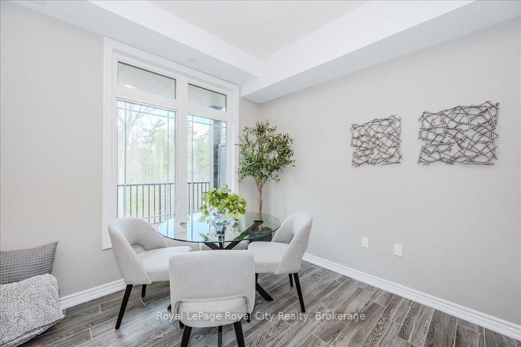 Photo 13 of Unit 52, 107 Westra Drive, Guelph, Willow West/Sugarbush/West Acres — HOMEH