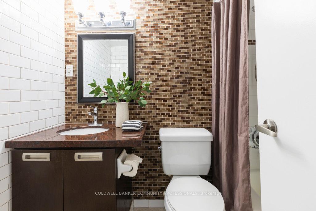 Photo 35 of Unit 310, 15 Nicklaus Drive, Hamilton, Vincent — HOMEH