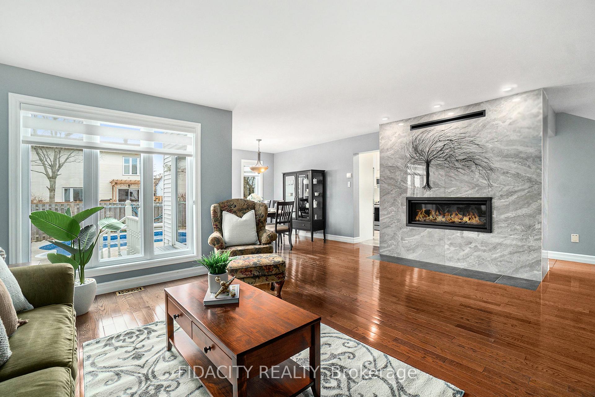 Photo 4 of 2799 Mozart Court, Ottawa, Emerald Woods/Sawmill Creek — HOMEH