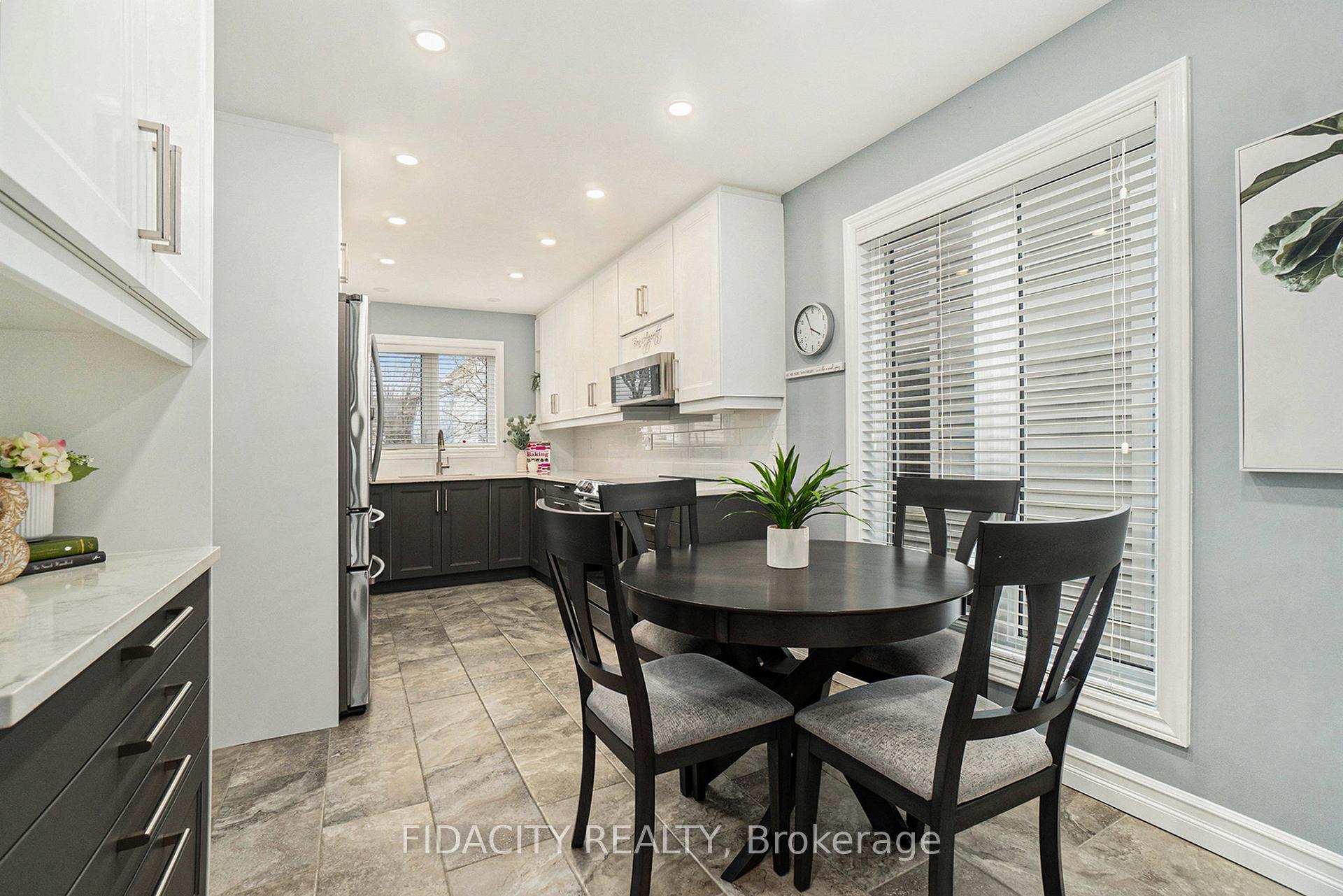 Photo 12 of 2799 Mozart Court, Ottawa, Emerald Woods/Sawmill Creek — HOMEH