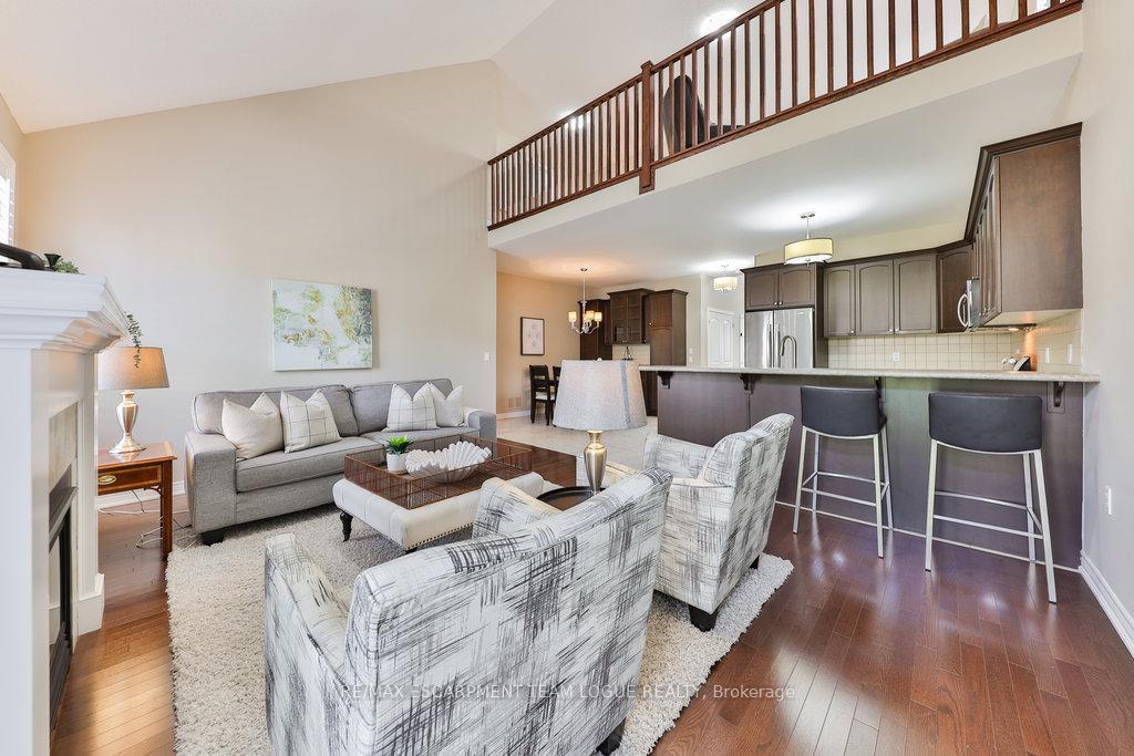 Photo 11 of Unit 232, 2120 Itabashi Way, Burlington, Tansley — HOMEH