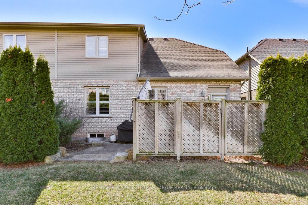 Photo 41 of Unit 232, 2120 Itabashi Way, Burlington, Tansley — HOMEH
