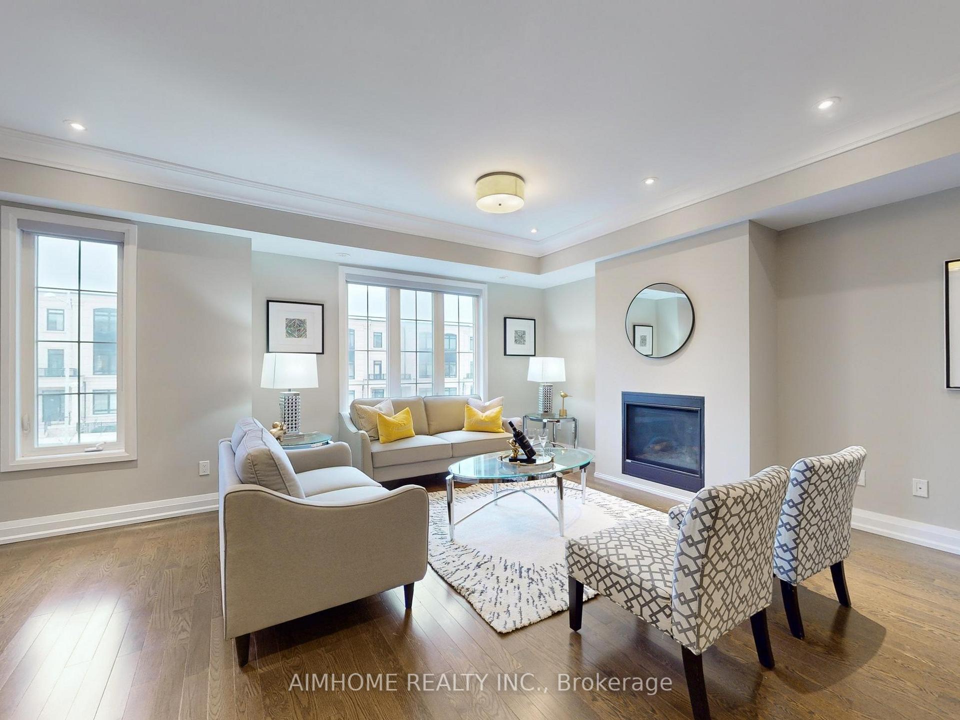Photo 9 of 79 Village Parkway, Markham, Unionville — HOMEH