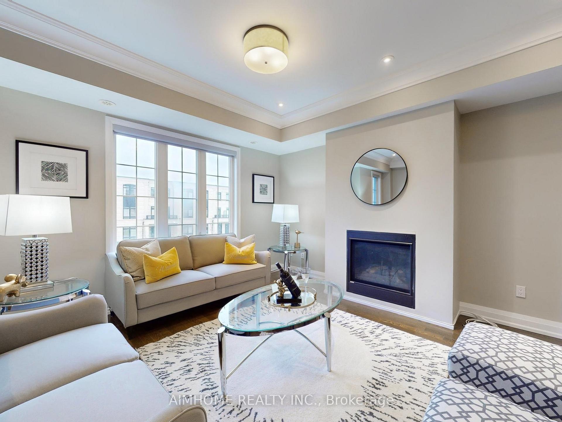 Photo 11 of 79 Village Parkway, Markham, Unionville — HOMEH