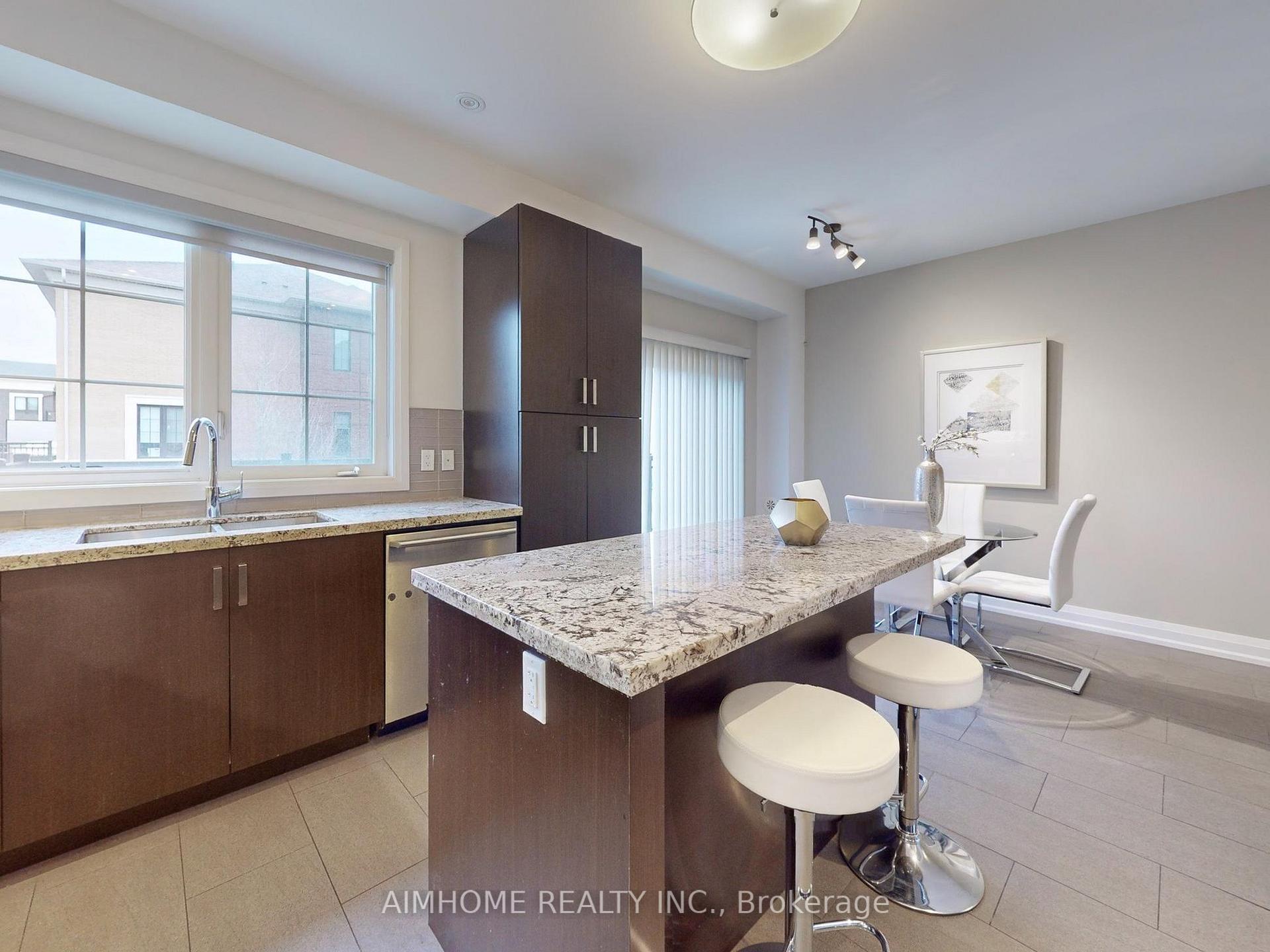 Photo 19 of 79 Village Parkway, Markham, Unionville — HOMEH