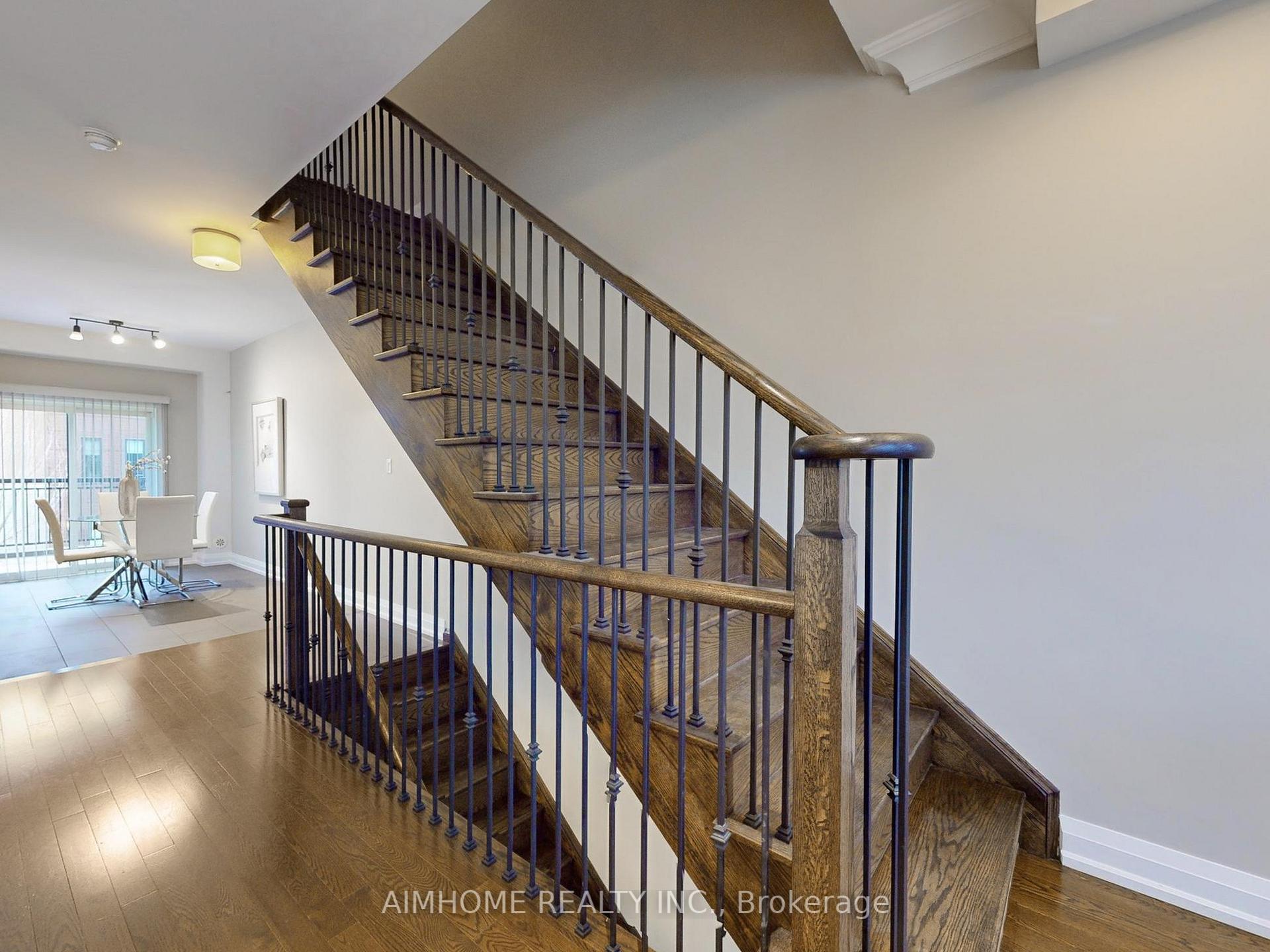 Photo 24 of 79 Village Parkway, Markham, Unionville — HOMEH