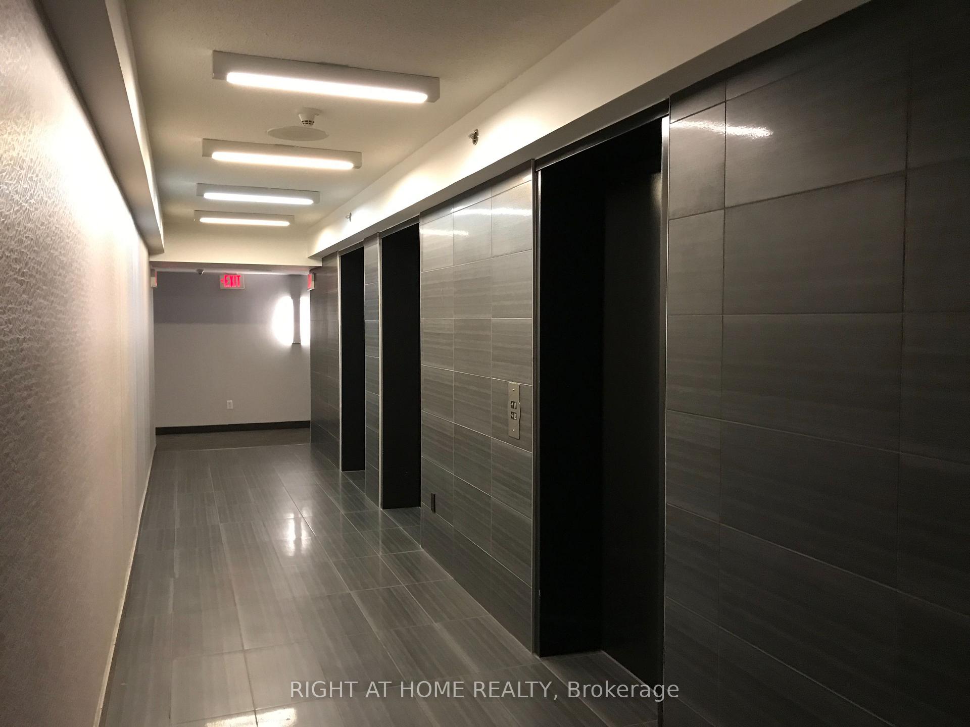 Photo 2 of Unit 914, 210 Victoria Street, Toronto, Church-Yonge Corridor — HOMEH