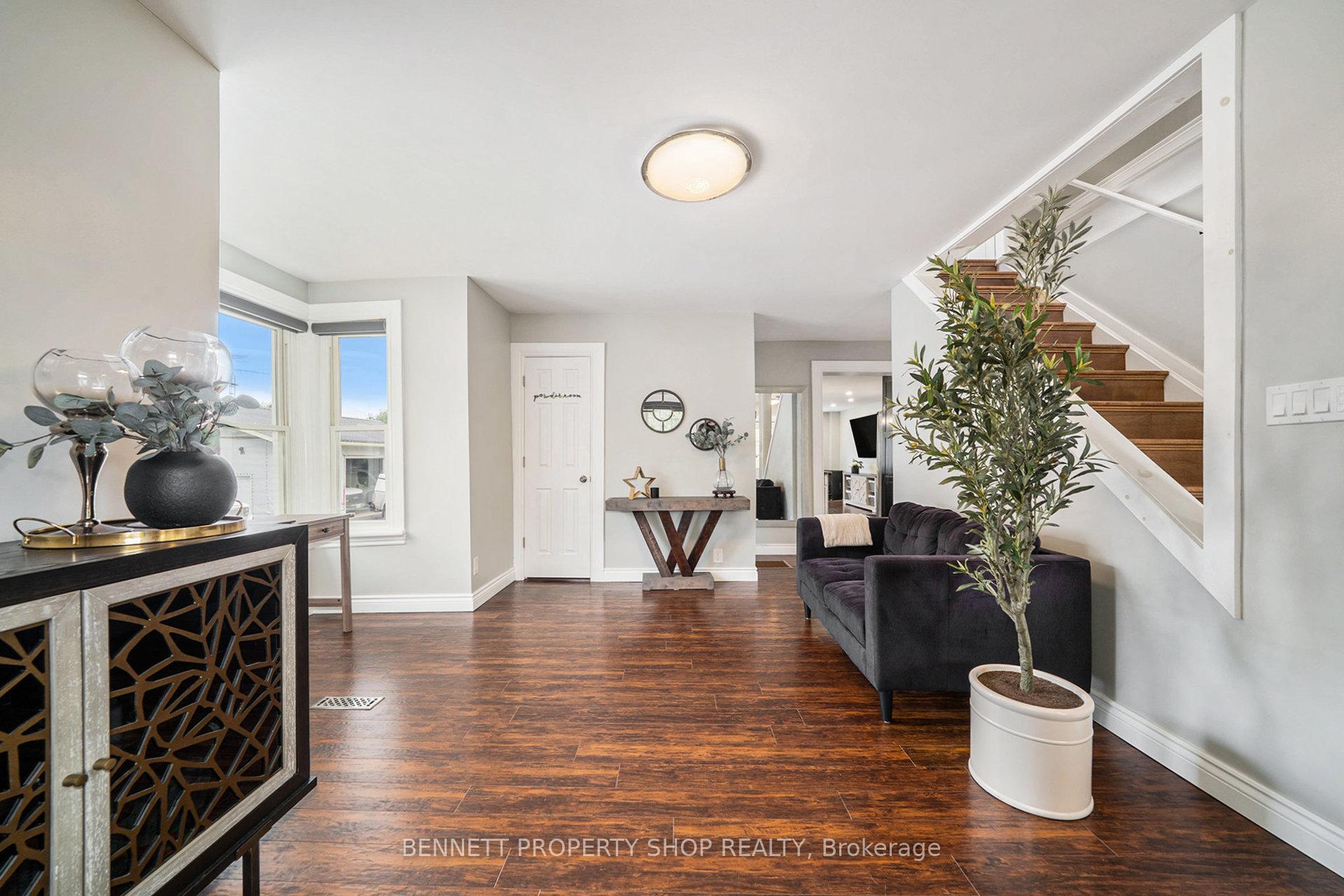 Photo 10 of 41 Centre Street, Edwardsburgh/Cardinal, Edwardsburgh/Cardinal Twp — HOMEH