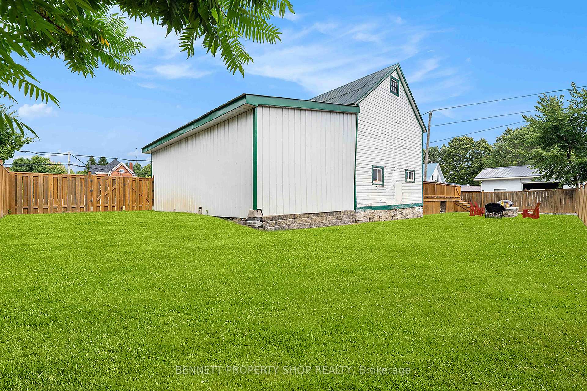 Photo 25 of 41 Centre Street, Edwardsburgh/Cardinal, Edwardsburgh/Cardinal Twp — HOMEH