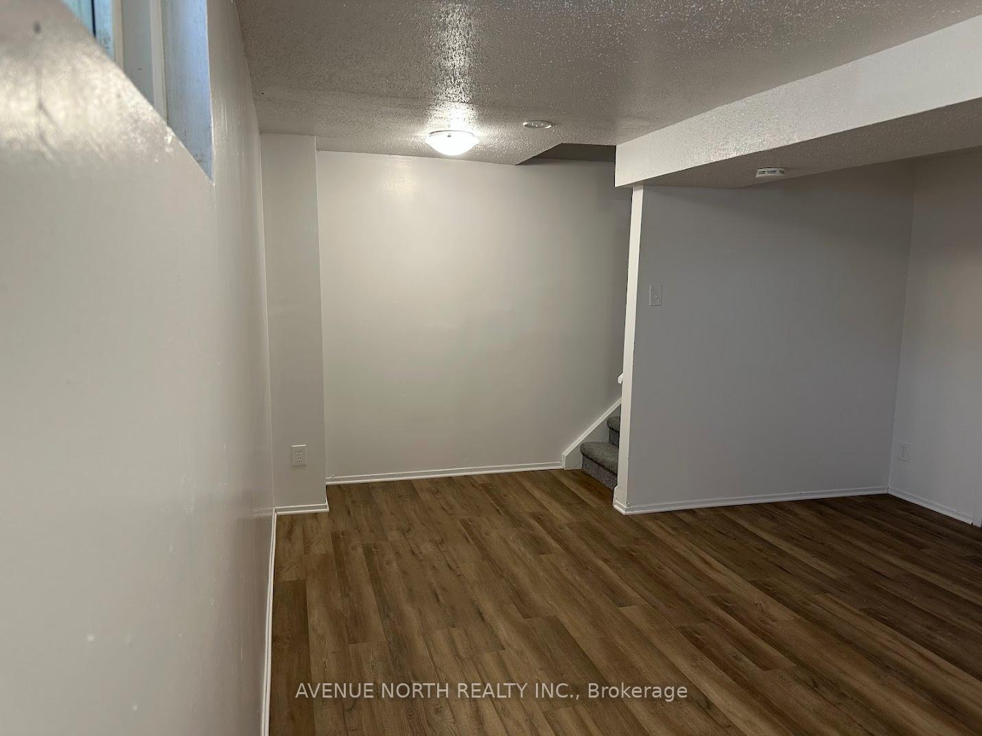 Photo 17 of 1790 Dondale St Street, Ottawa, Pineview — HOMEH