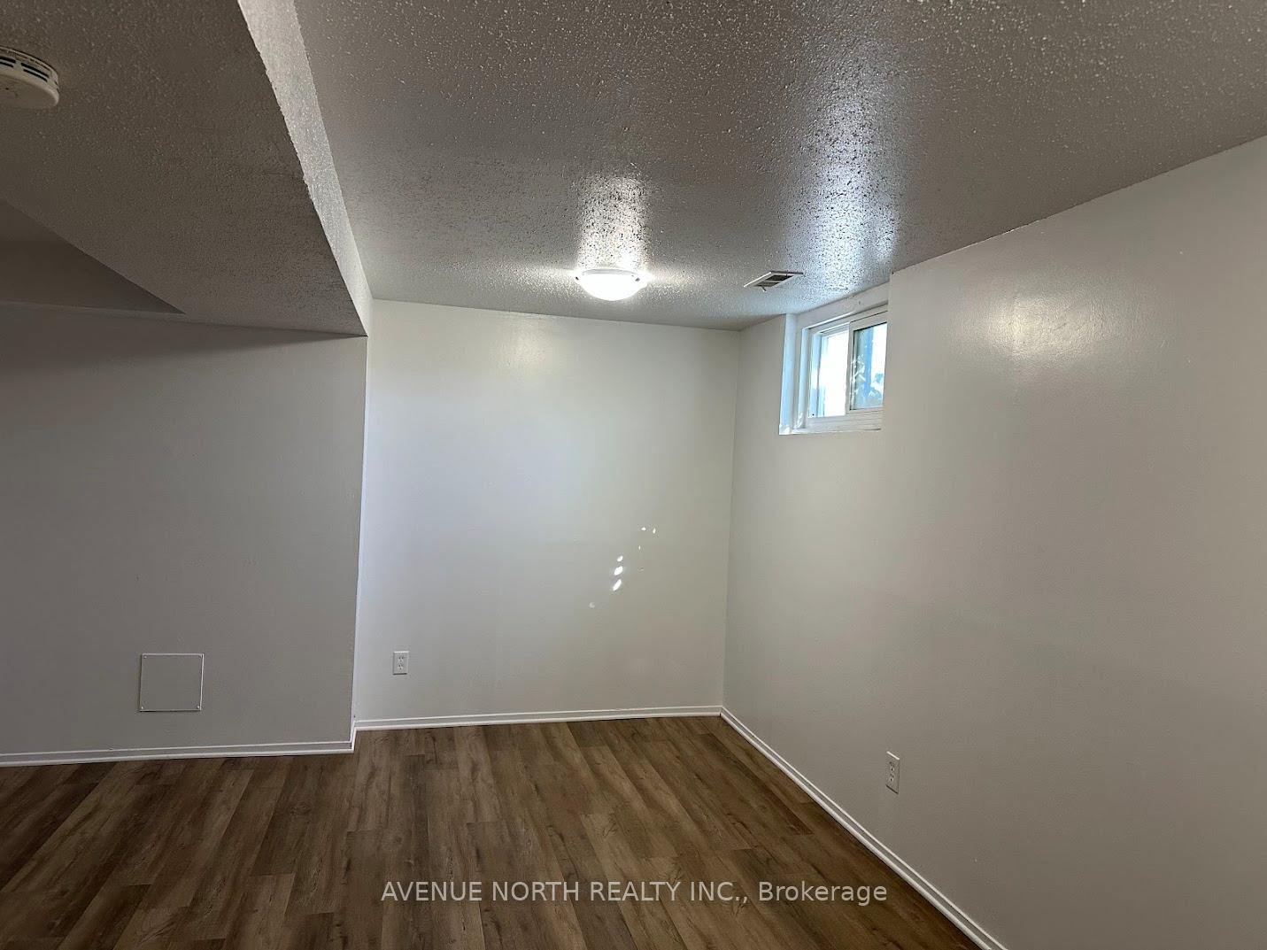 Photo 18 of 1790 Dondale St Street, Ottawa, Pineview — HOMEH