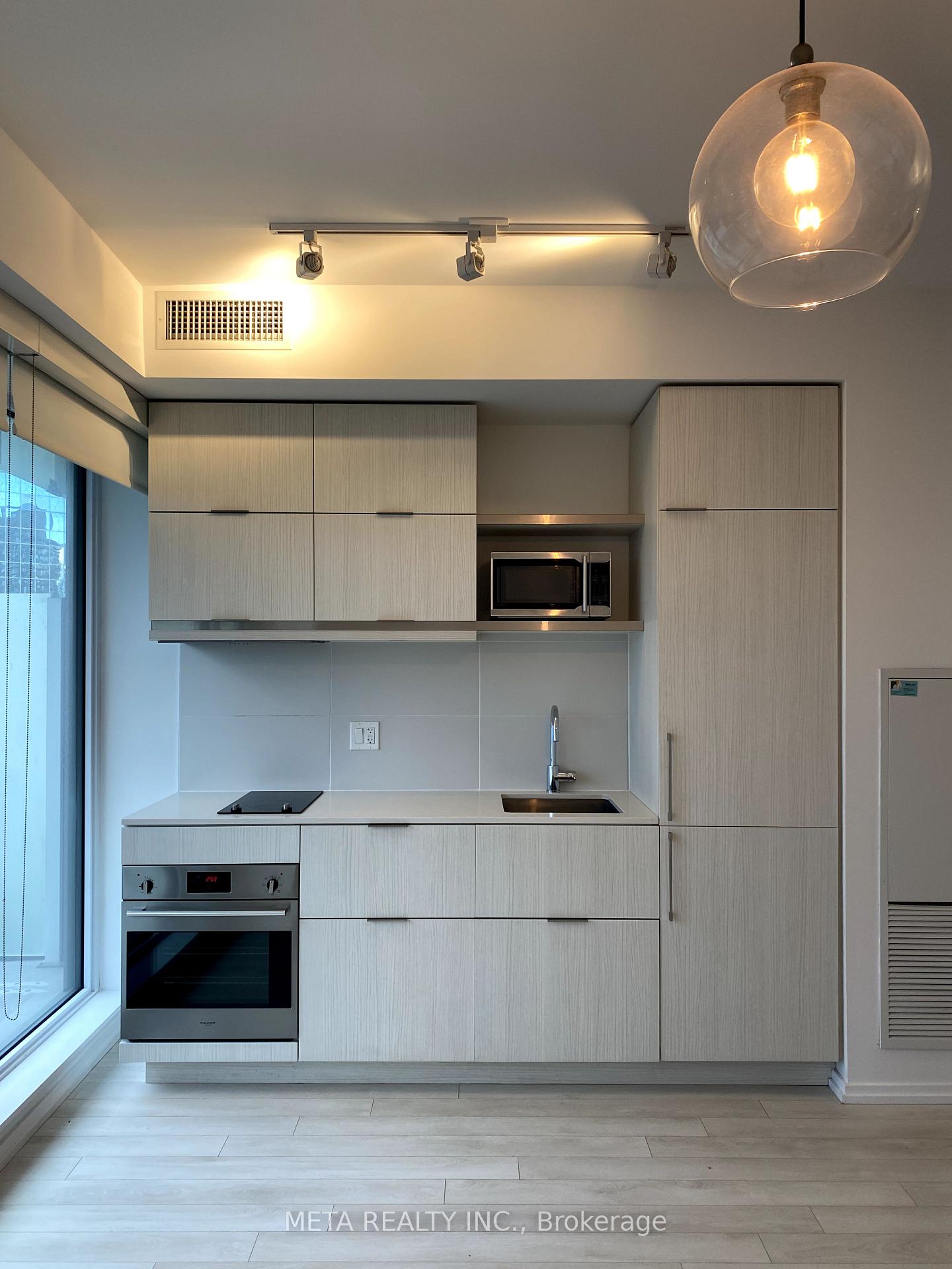Photo 2 of Unit 1808, 197 Yonge Street W, Toronto, Church-Yonge Corridor — HOMEH