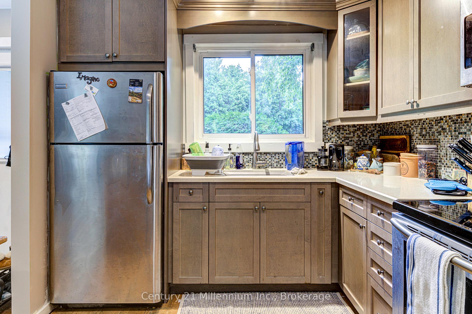 Photo 10 of Unit 405, 12 Dawson Drive, Collingwood — HOMEH