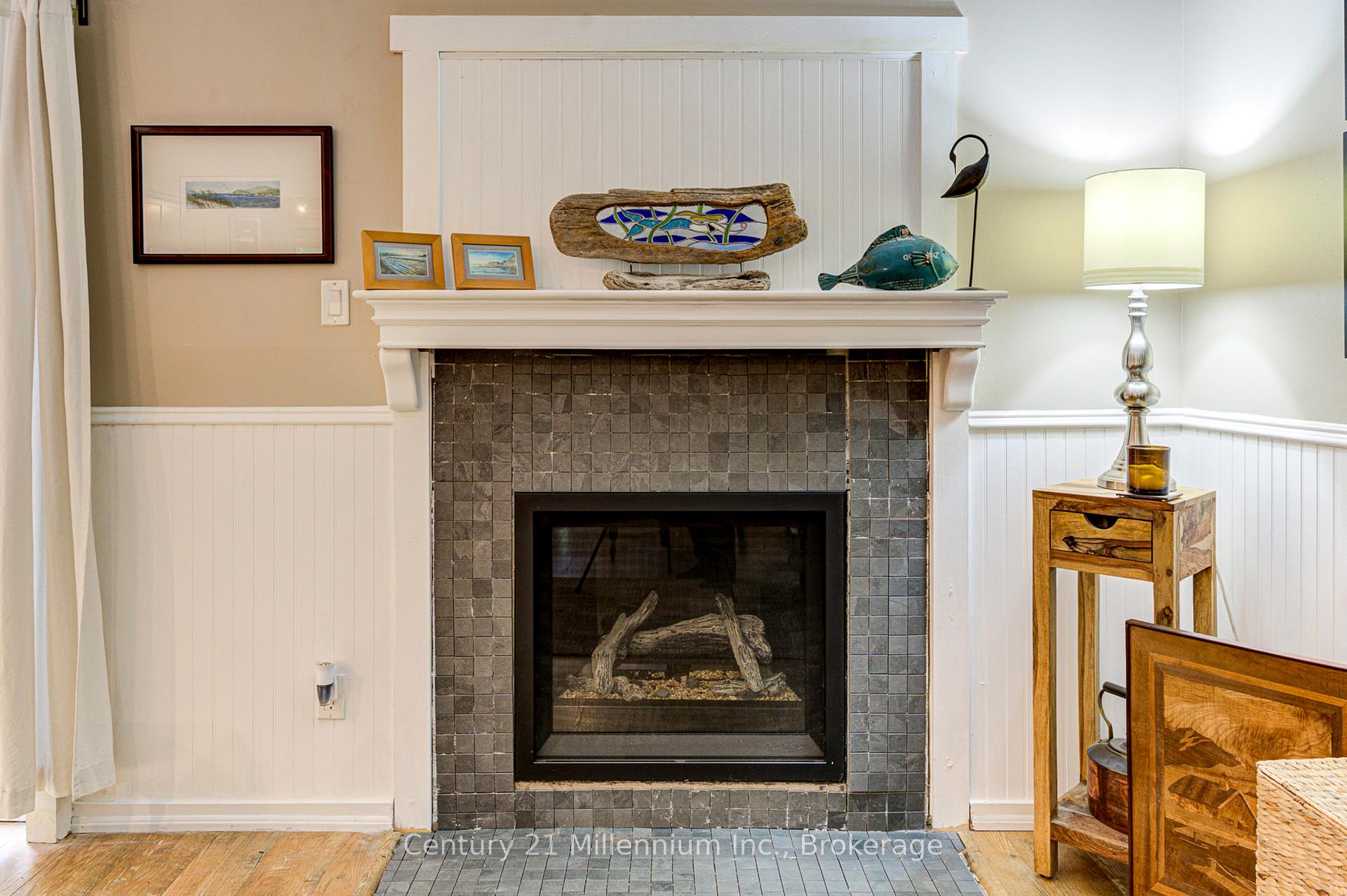 Photo 16 of Unit 405, 12 Dawson Drive, Collingwood — HOMEH