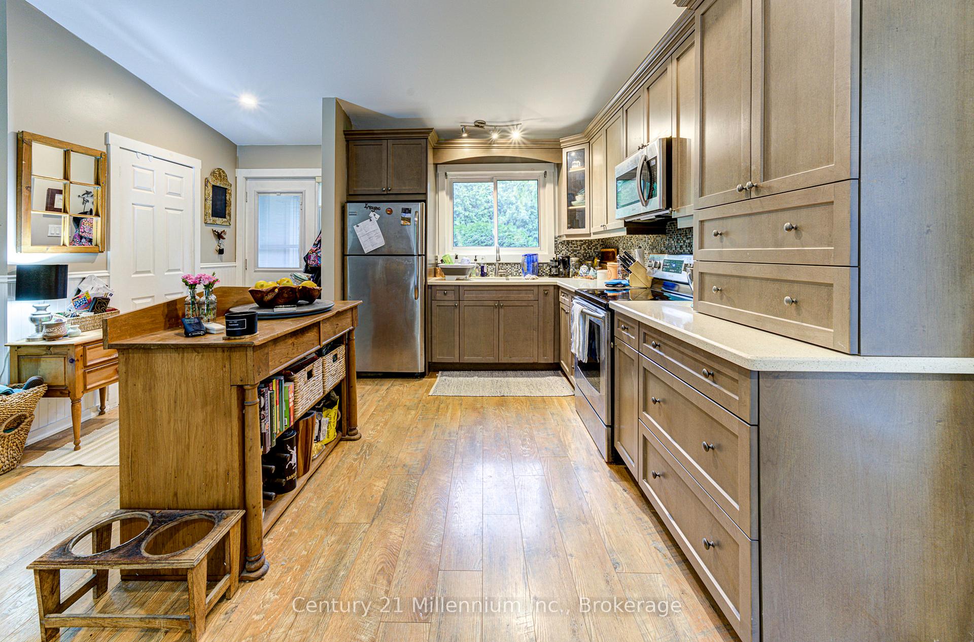Photo 28 of Unit 405, 12 Dawson Drive, Collingwood — HOMEH