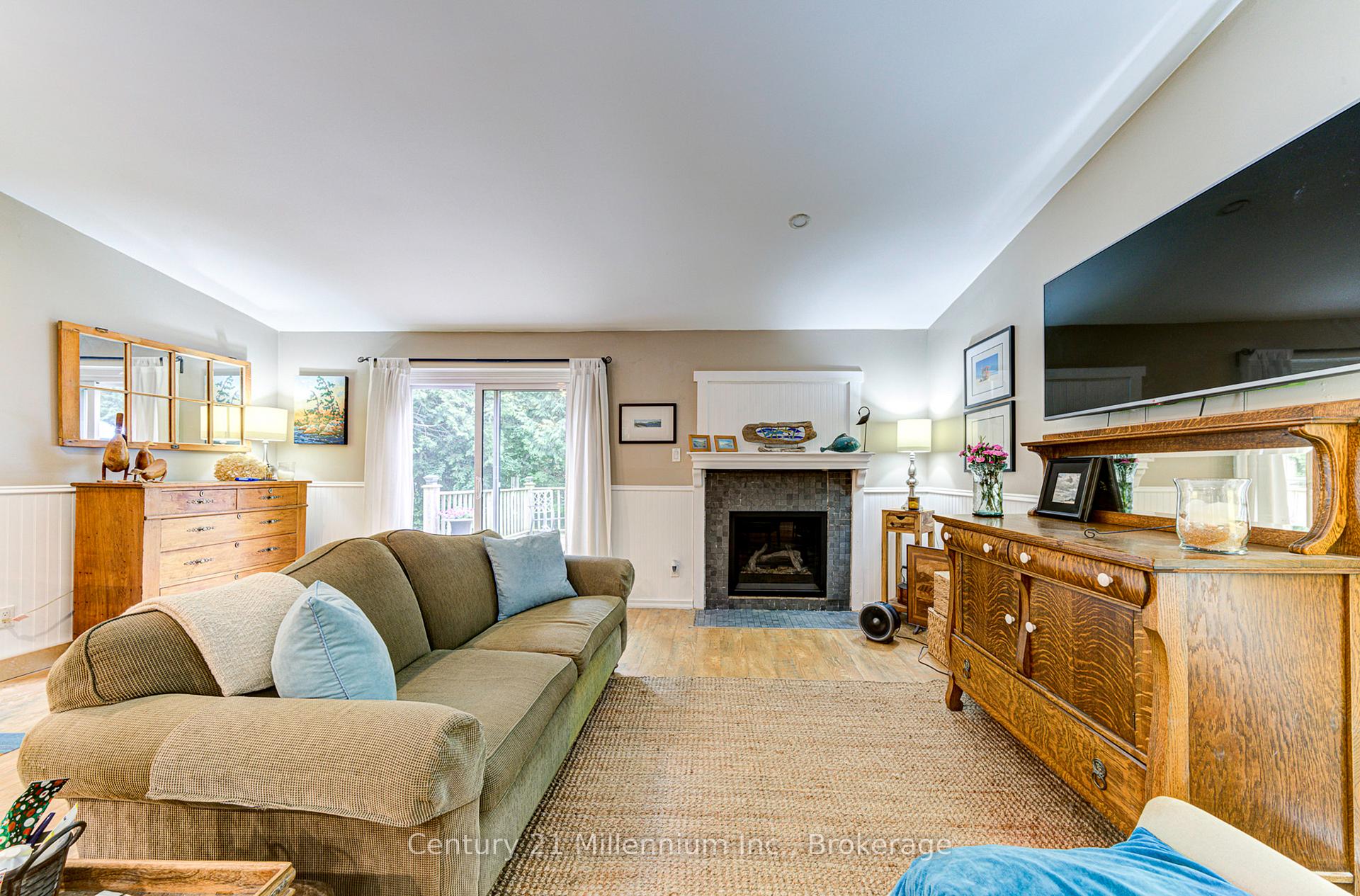 Photo 34 of Unit 405, 12 Dawson Drive, Collingwood — HOMEH