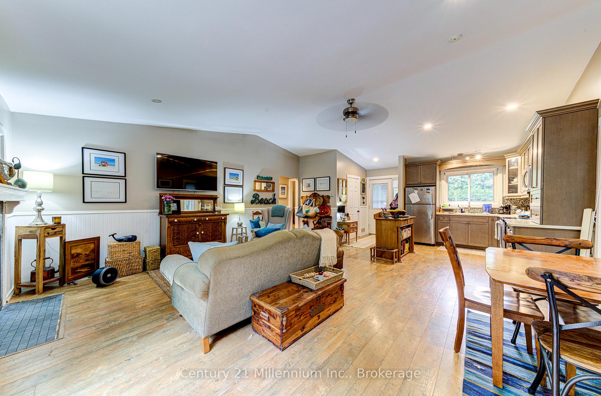 Photo 39 of Unit 405, 12 Dawson Drive, Collingwood — HOMEH