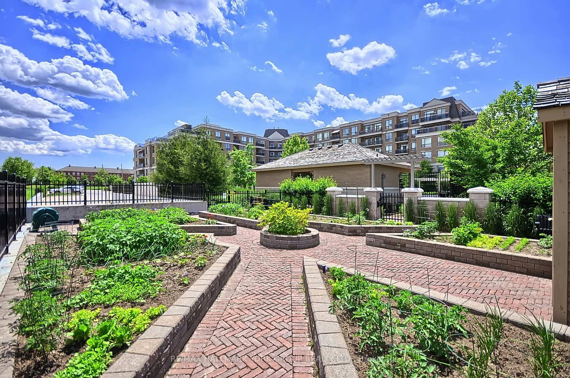 Photo 6 of Unit 209, 111 Civic Square Gate, Aurora, Bayview Wellington — HOMEH