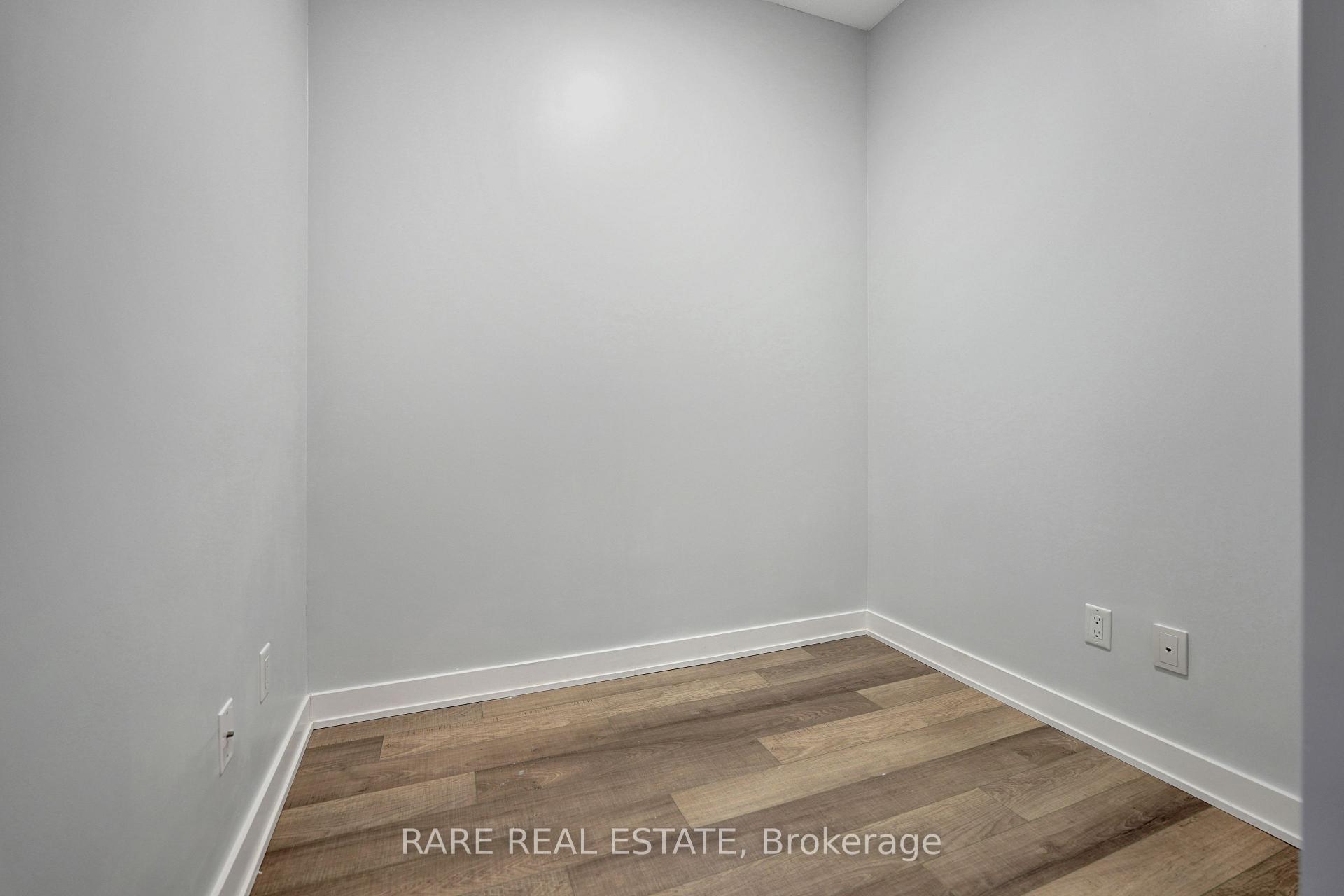 Photo 12 of Unit B313, 5240 Dundas Street, Burlington, Orchard — HOMEH