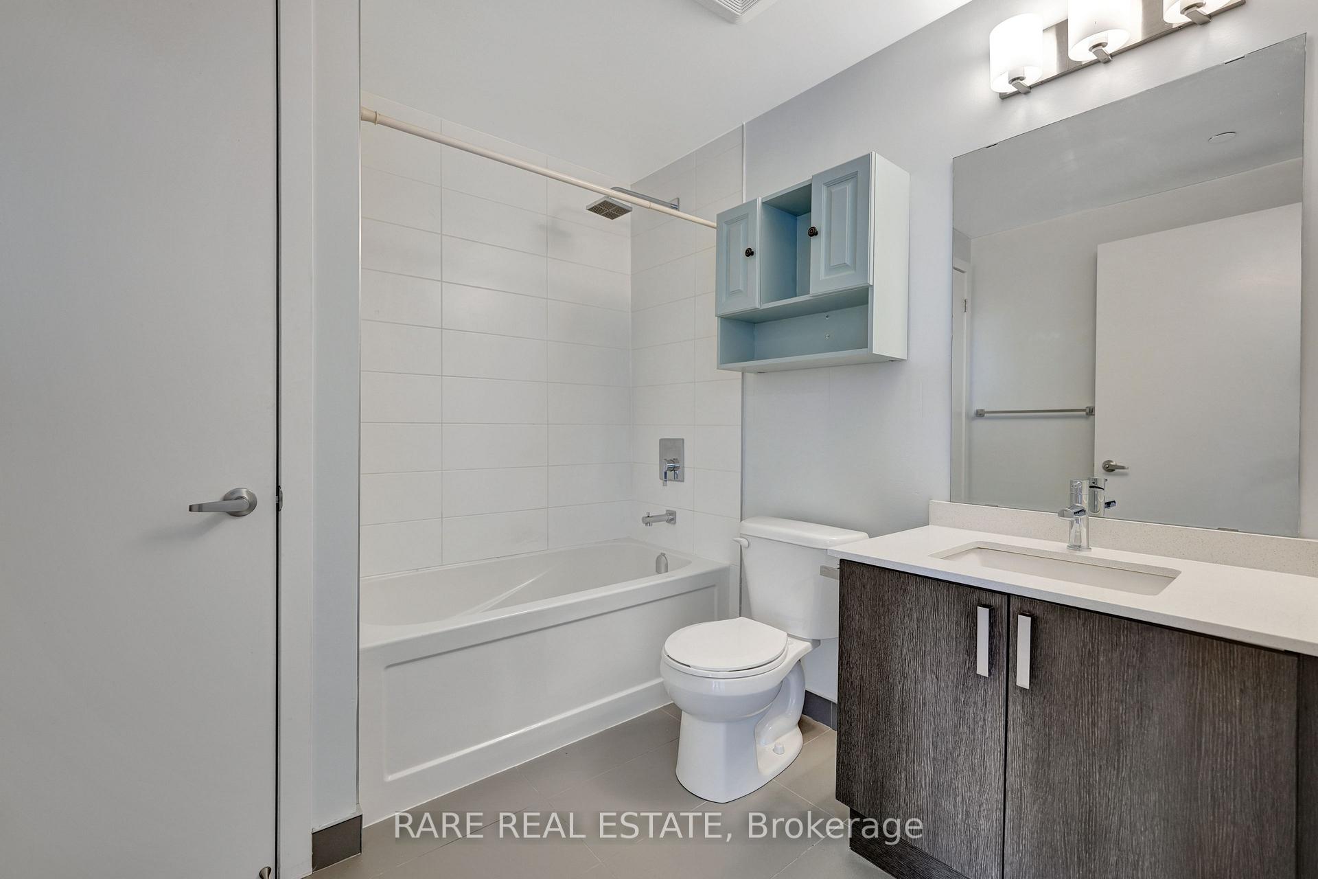 Photo 17 of Unit B313, 5240 Dundas Street, Burlington, Orchard — HOMEH