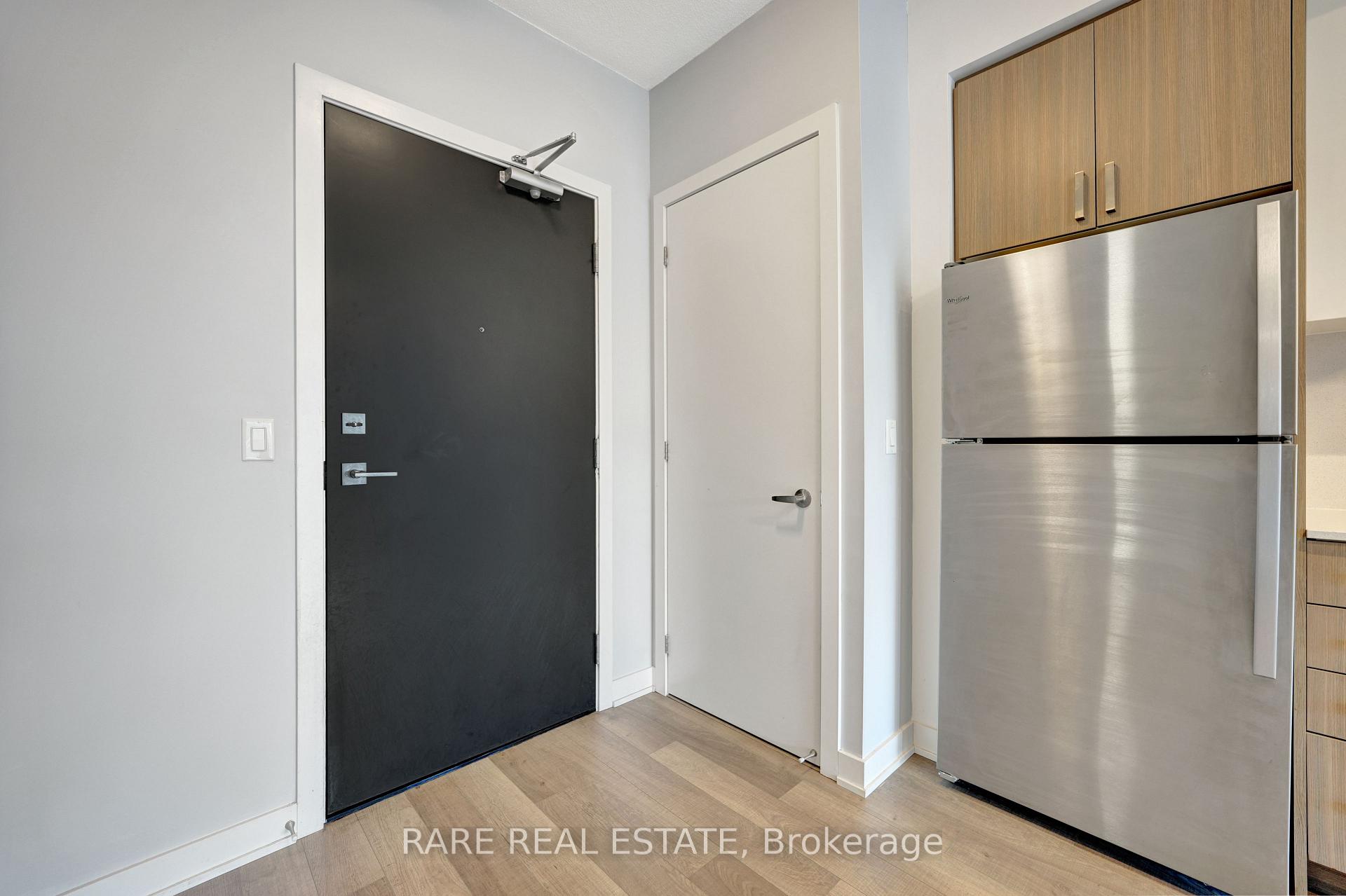Photo 20 of Unit B313, 5240 Dundas Street, Burlington, Orchard — HOMEH