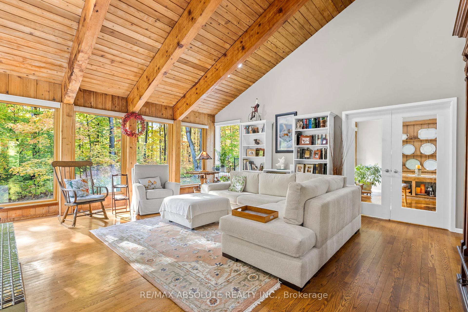 Photo 8 of 109 Pineridge Road, Ottawa, Carp — HOMEH