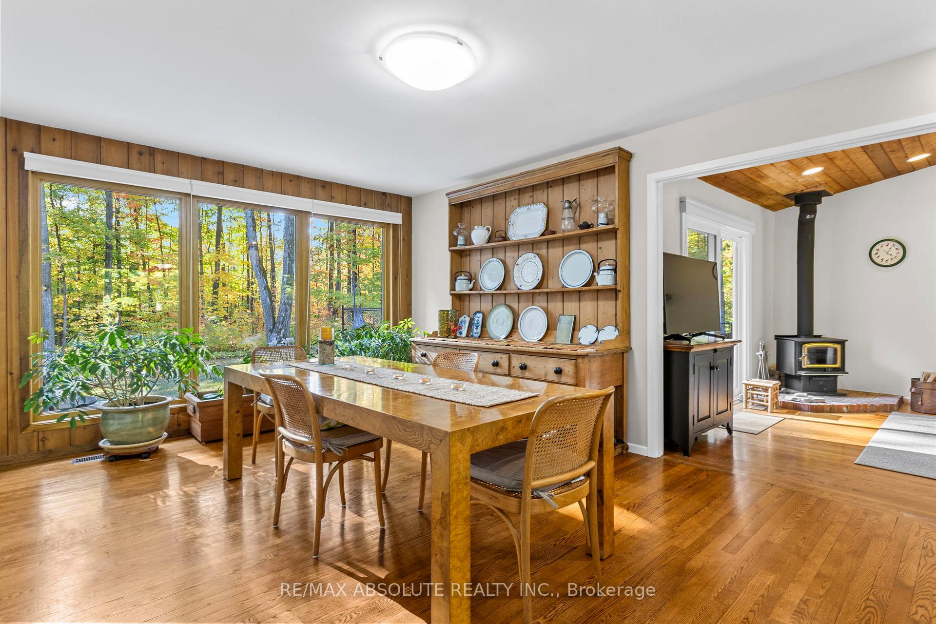 Photo 13 of 109 Pineridge Road, Ottawa, Carp — HOMEH