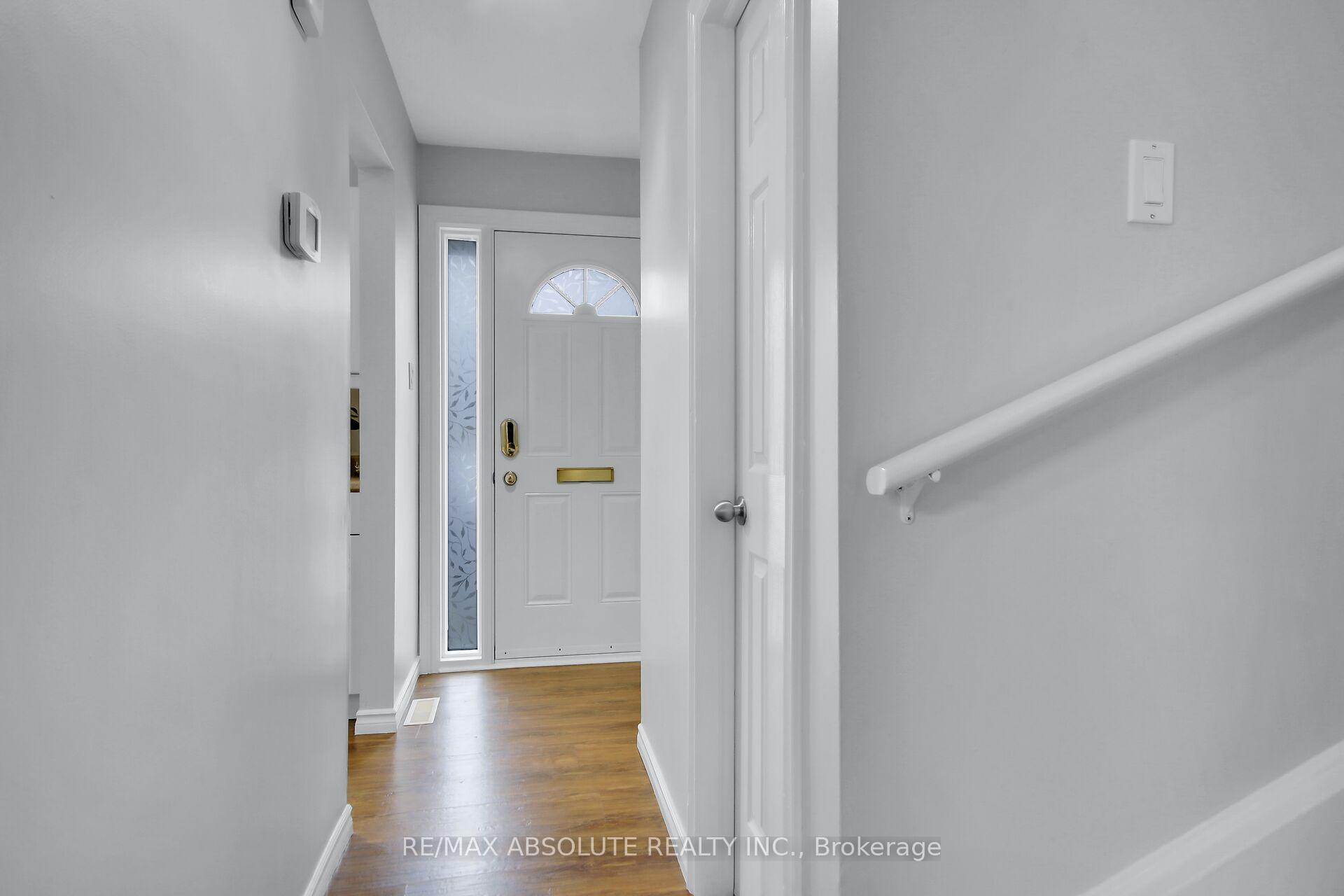 Photo 2 of 3B Foxhill Way, Ottawa, Barrhaven - Knollsbrook — HOMEH