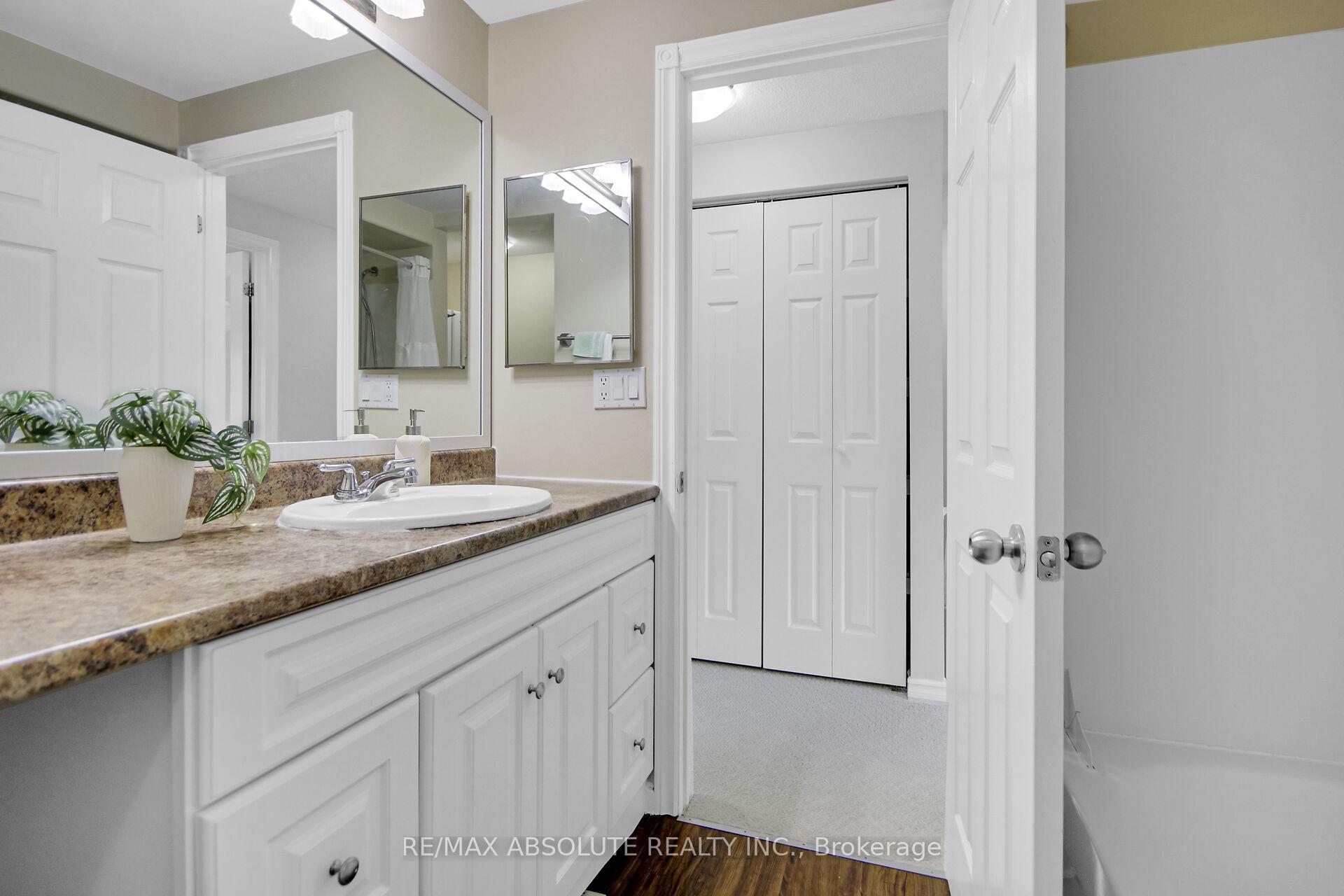 Photo 24 of 3B Foxhill Way, Ottawa, Barrhaven - Knollsbrook — HOMEH