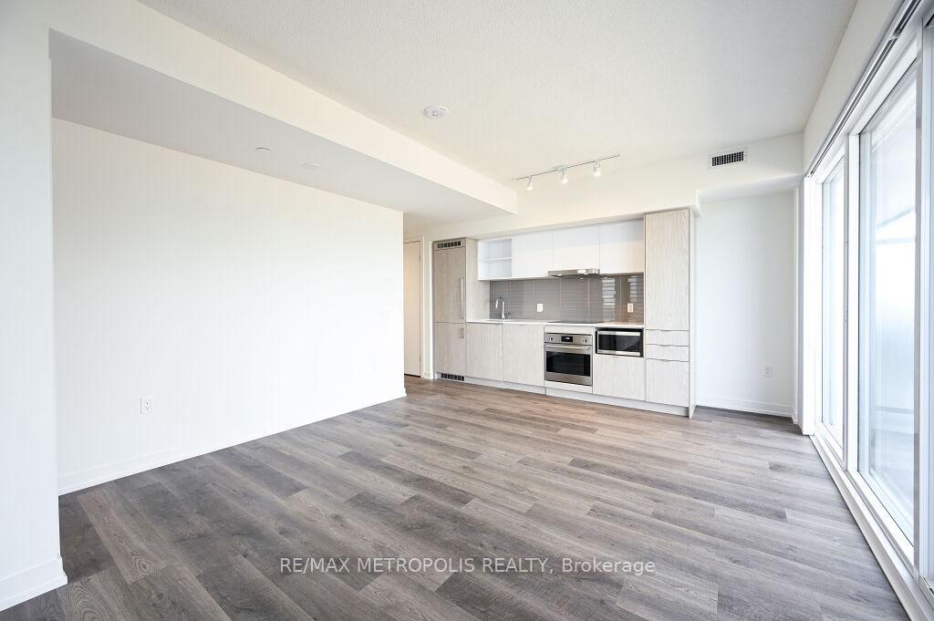 Photo 5 of Unit 2305, 55 Cooper Street, Toronto, Waterfront Communities — HOMEH