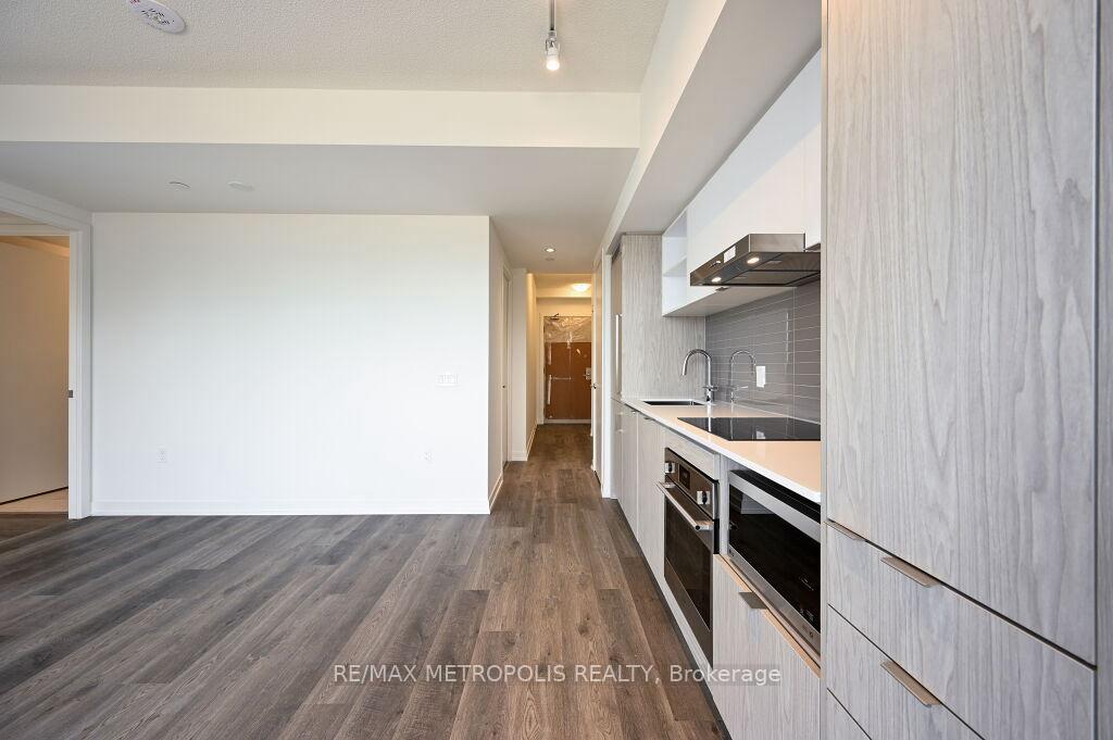 Photo 9 of Unit 2305, 55 Cooper Street, Toronto, Waterfront Communities — HOMEH