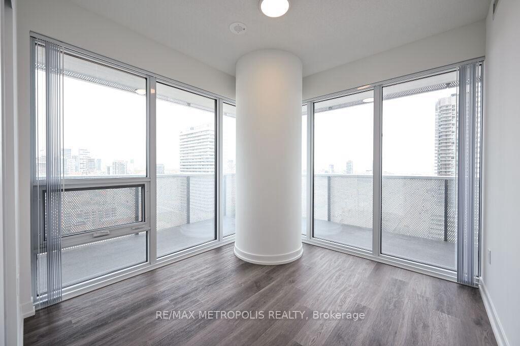 Photo 17 of Unit 2305, 55 Cooper Street, Toronto, Waterfront Communities — HOMEH