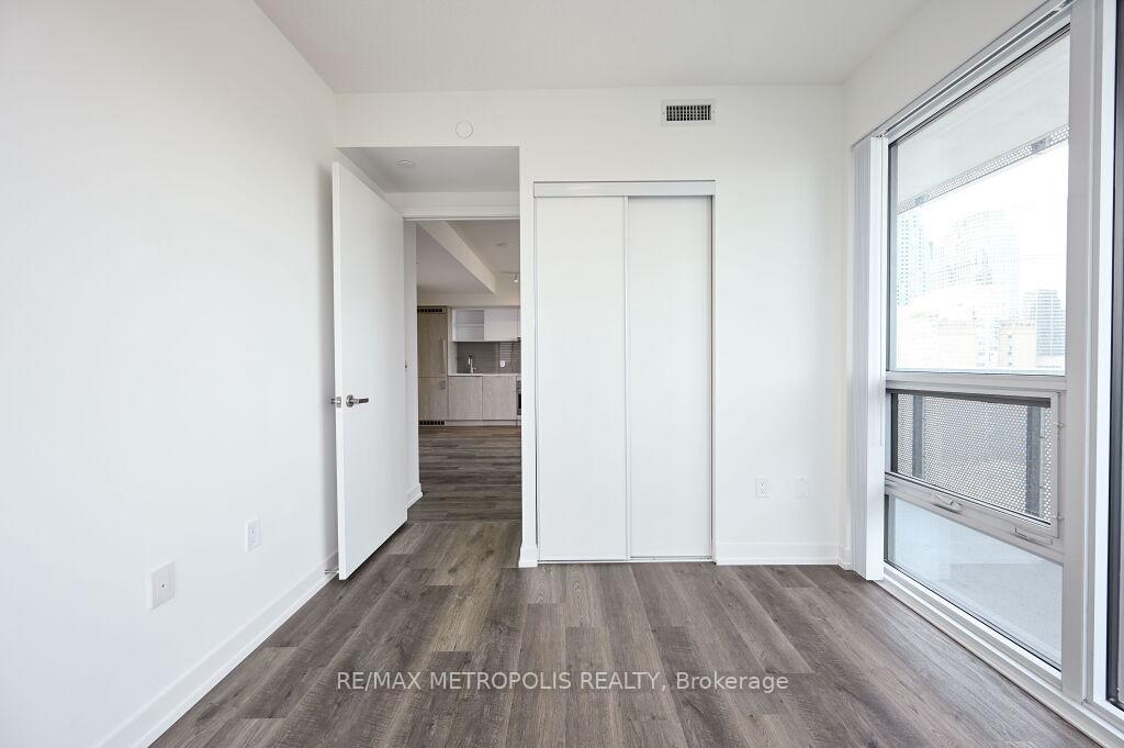 Photo 20 of Unit 2305, 55 Cooper Street, Toronto, Waterfront Communities — HOMEH