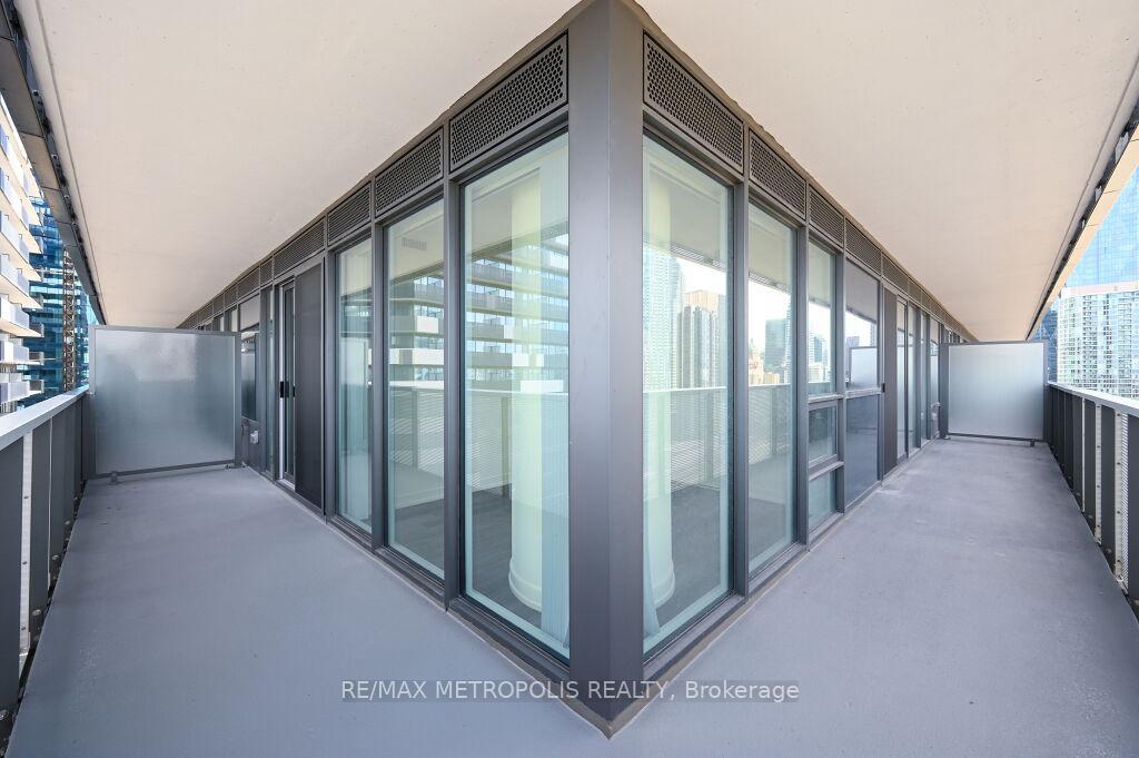 Photo 32 of Unit 2305, 55 Cooper Street, Toronto, Waterfront Communities — HOMEH